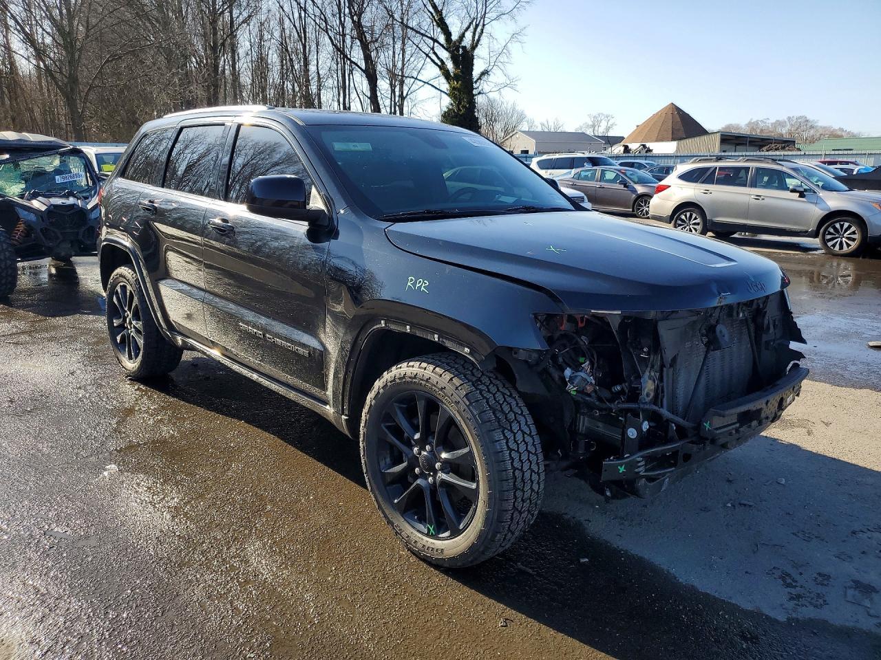 2020 Jeep Grand Cherokee Laredo - zdjęcie 4