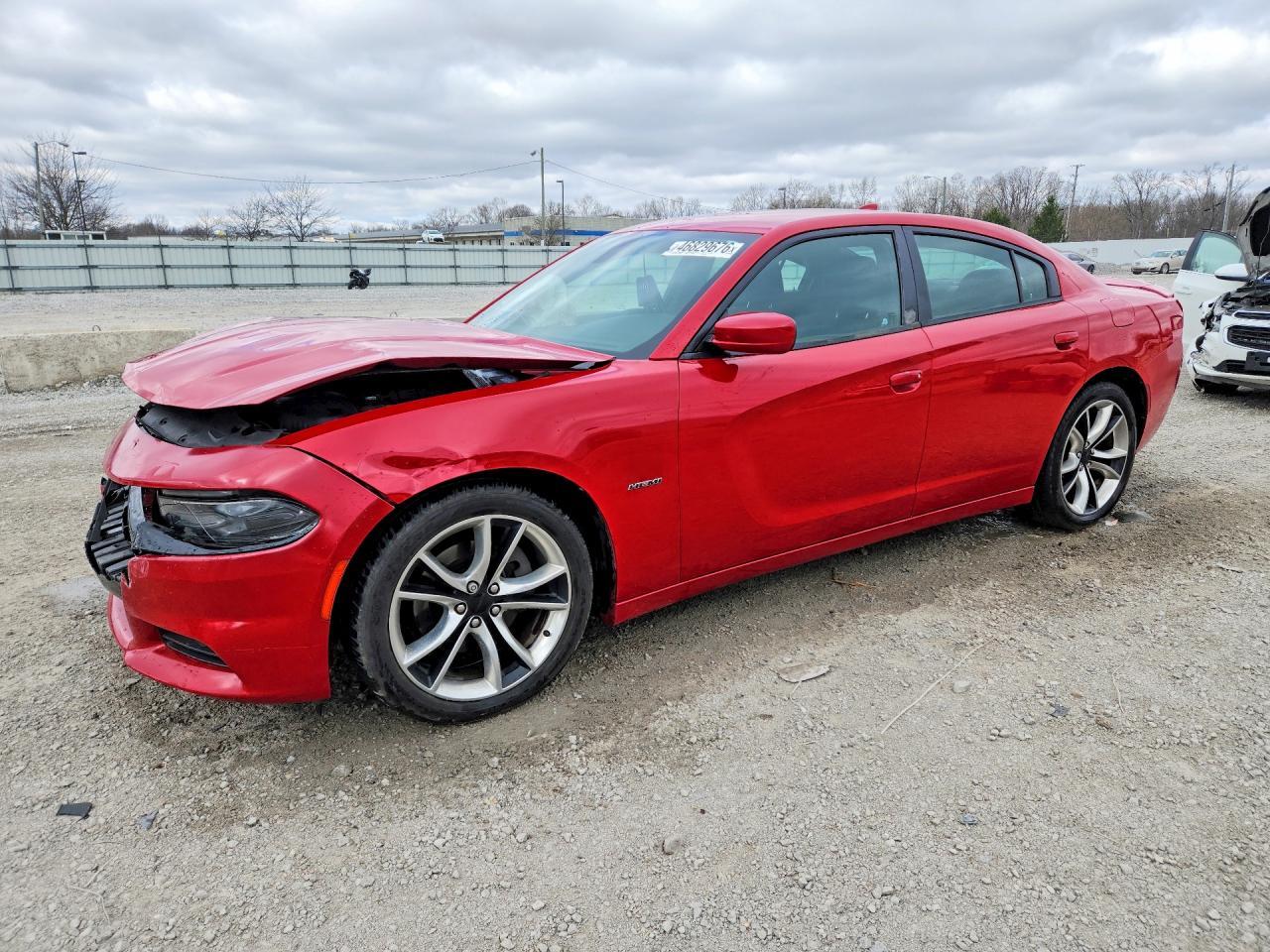 2015 Dodge Charger R - zdjęcie główne