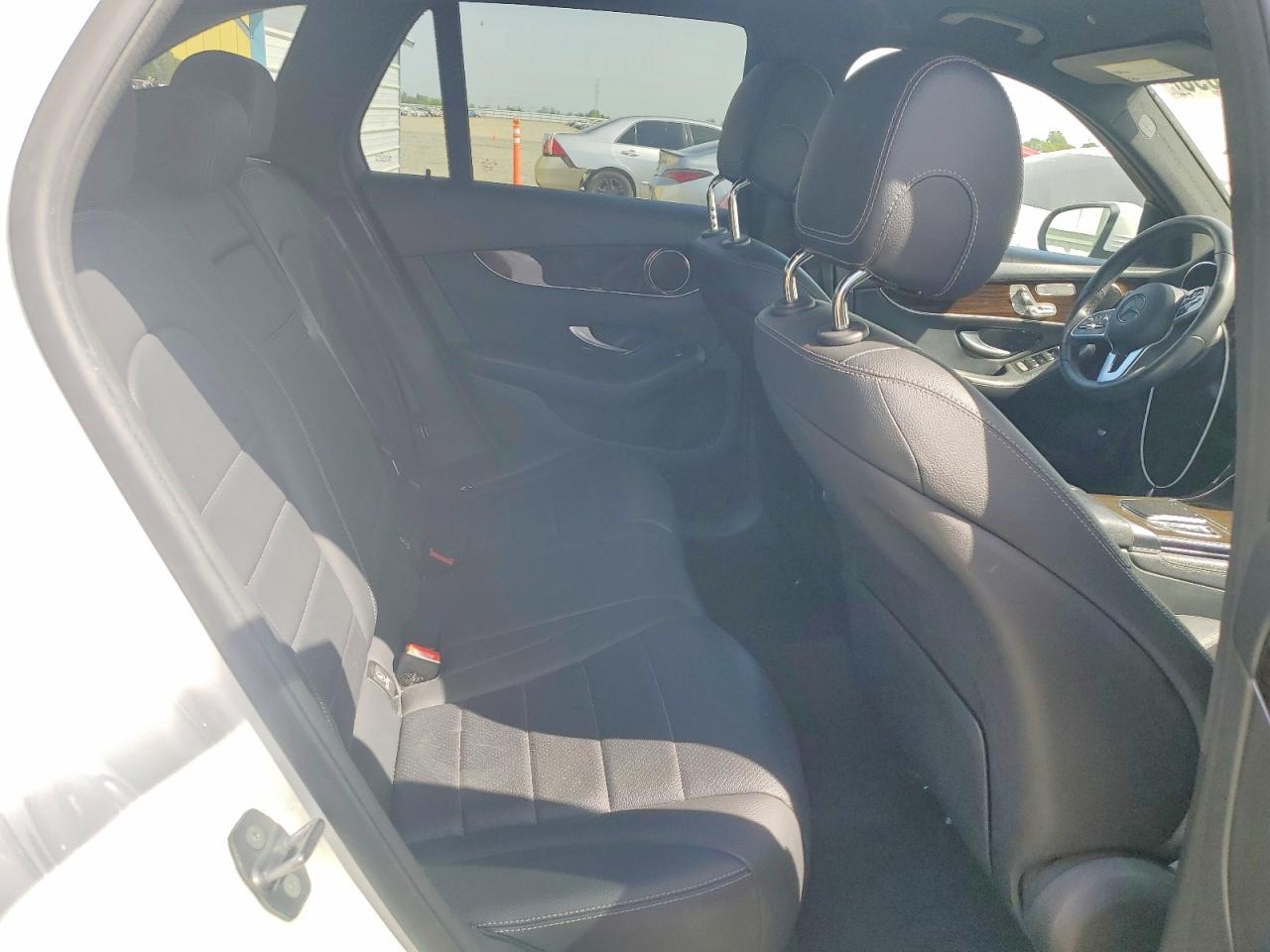 2020 Mercedes-Benz Glc 300 4Matic - zdjęcie 10