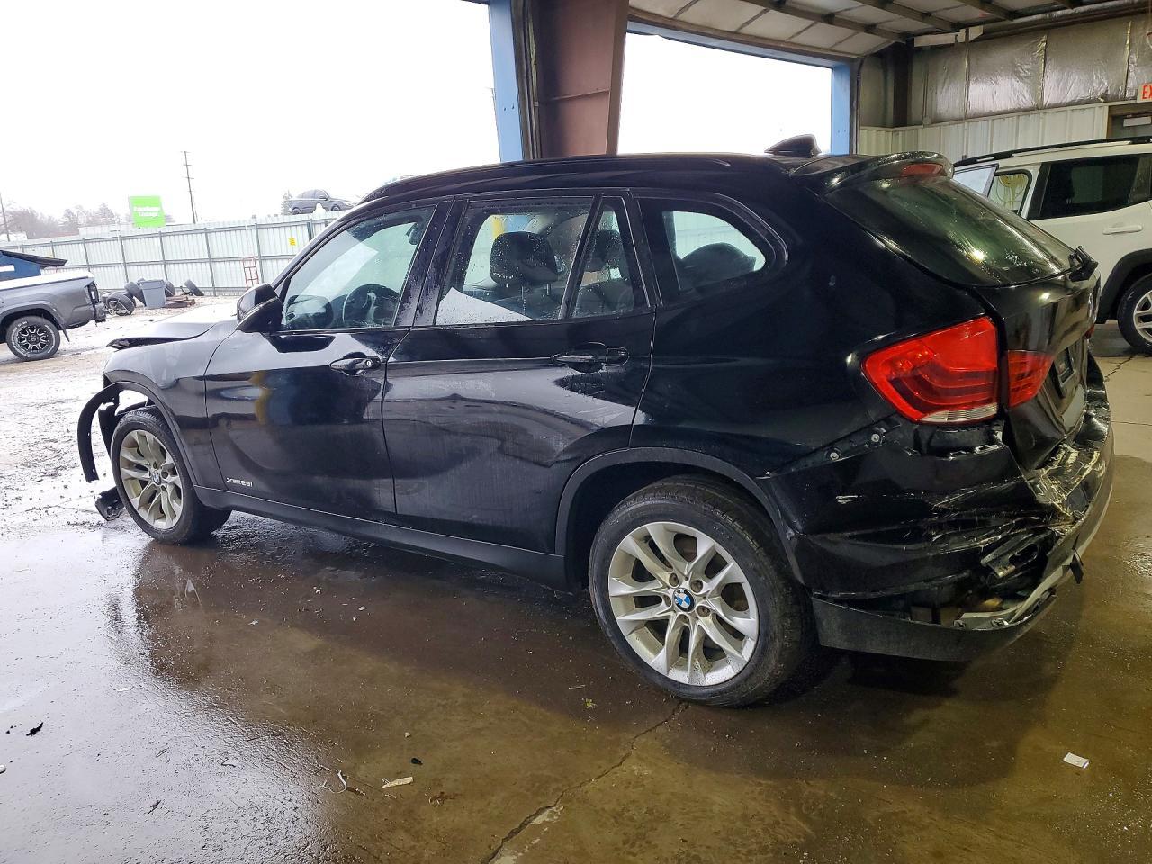 2015 BMW X1 xDrive28I - zdjęcie 2