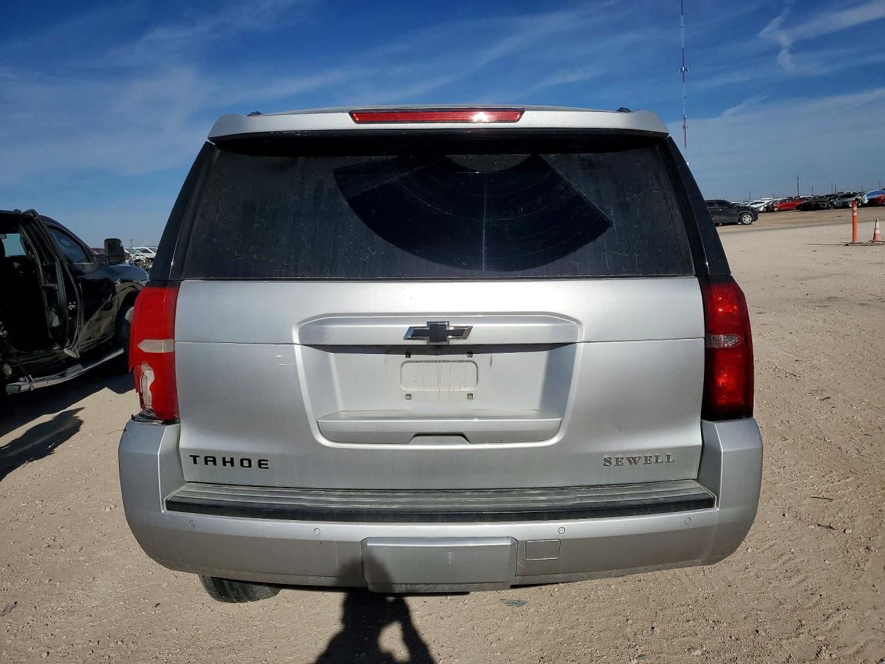 2018 Chevrolet Tahoe C1500 Lt - zdjęcie 6