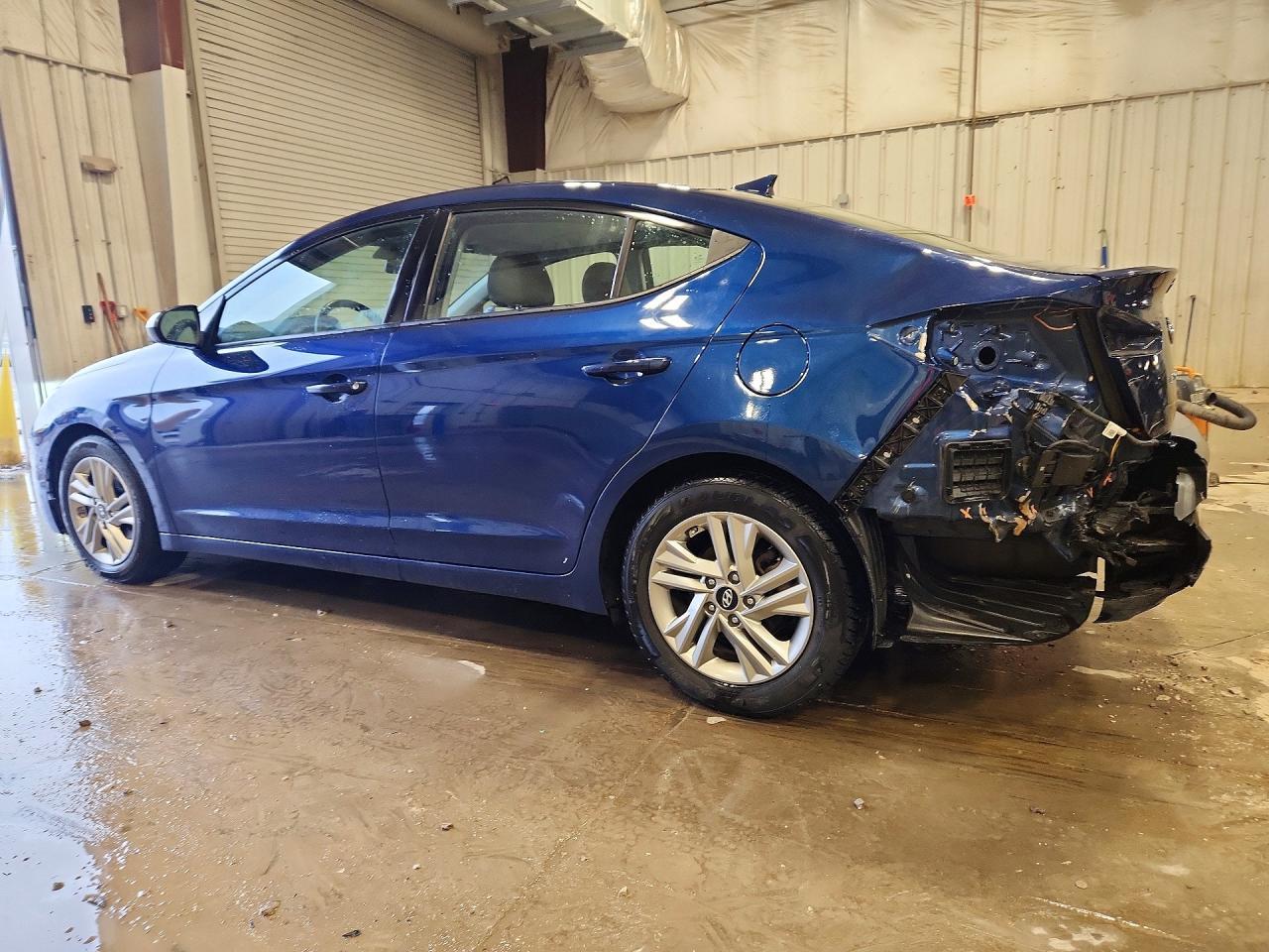 2020 Hyundai Elantra Sel - zdjęcie 2