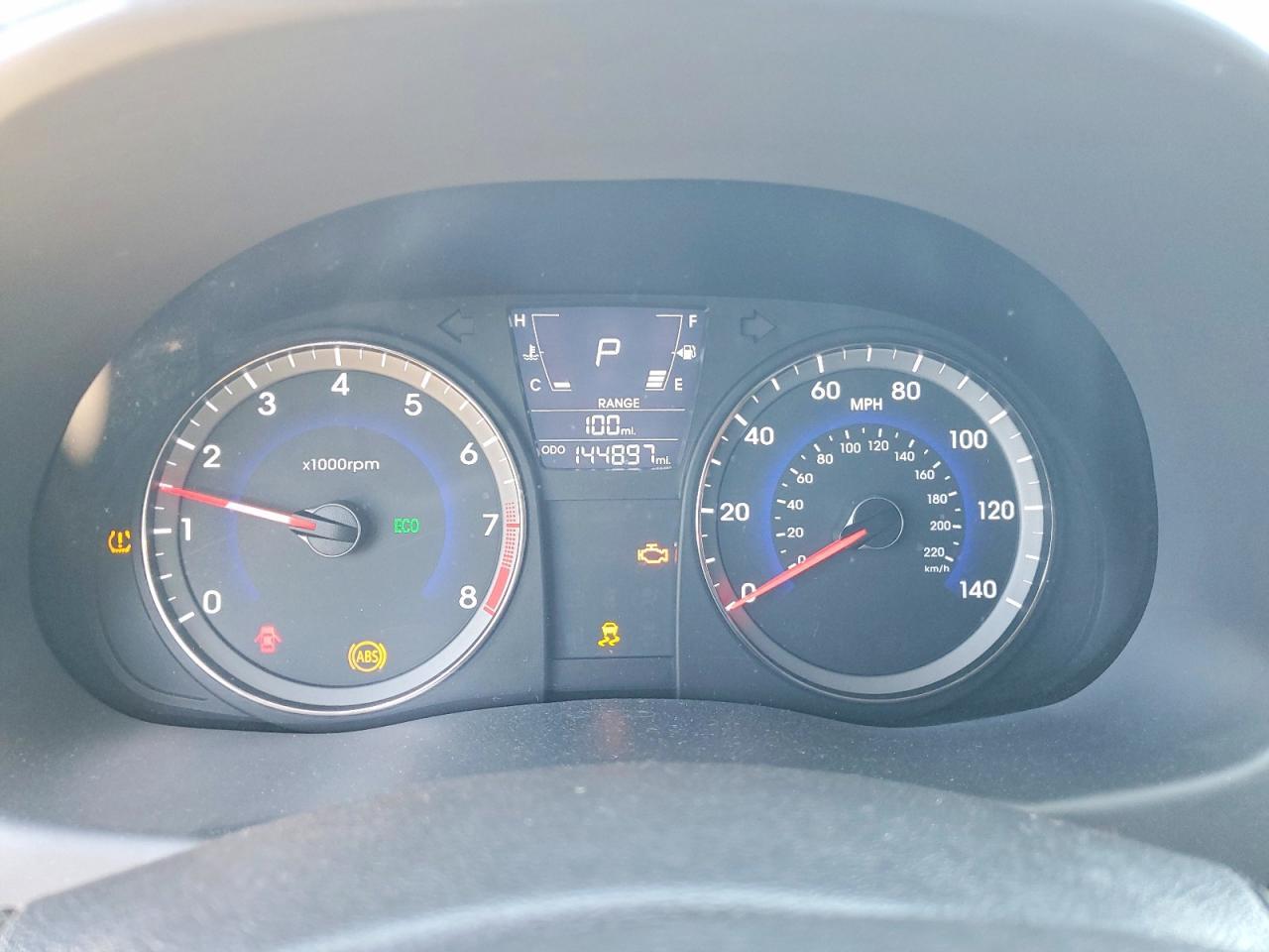 2014 Hyundai Accent Gs - zdjęcie 9