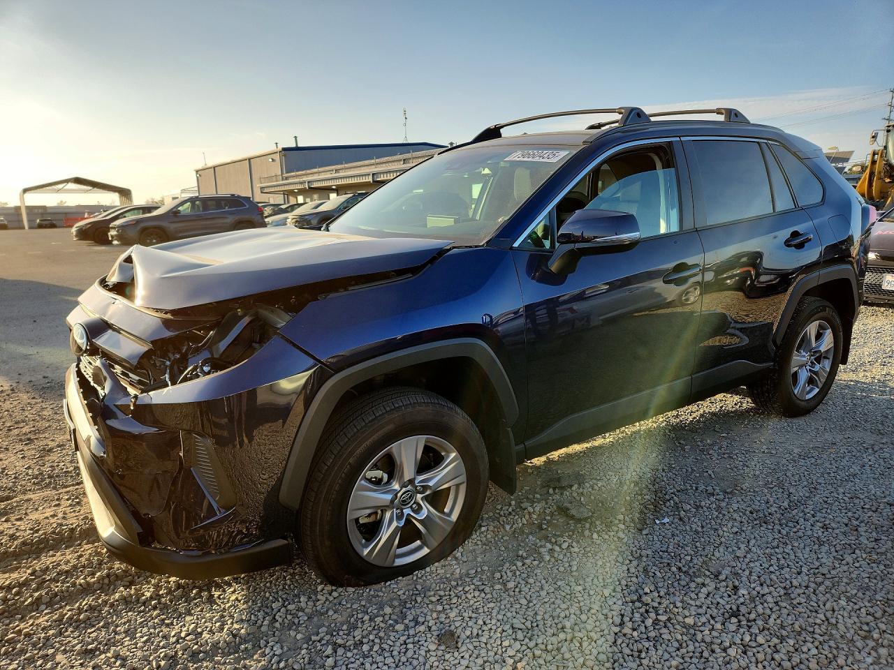 2025 Toyota Rav4 Xle - zdjęcie główne