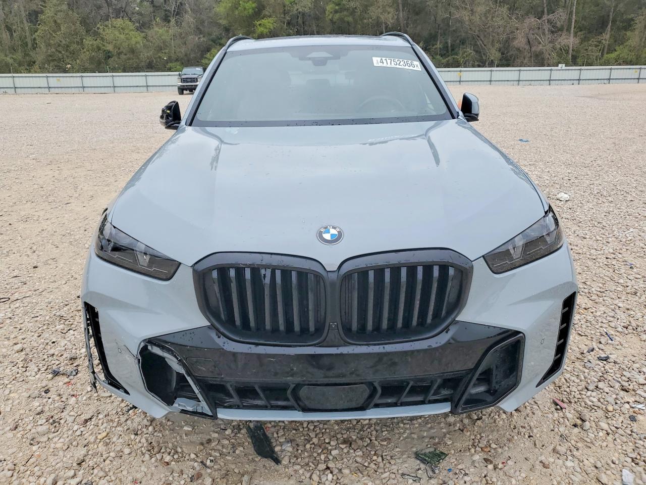 2024 BMW X5 xDrive40I - zdjęcie 5