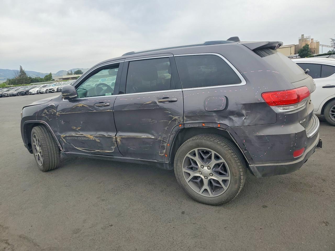 2018 Jeep Grand Cherokee Limited - zdjęcie 2