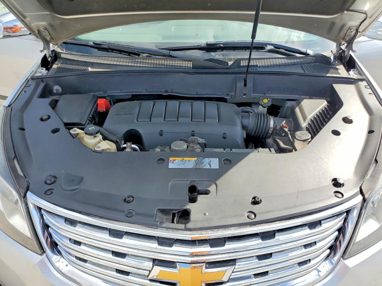 2015 Chevrolet Traverse Ls - zdjęcie 12