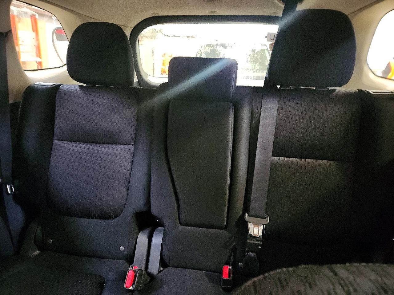 2015 Mitsubishi Outlander Es - zdjęcie 10