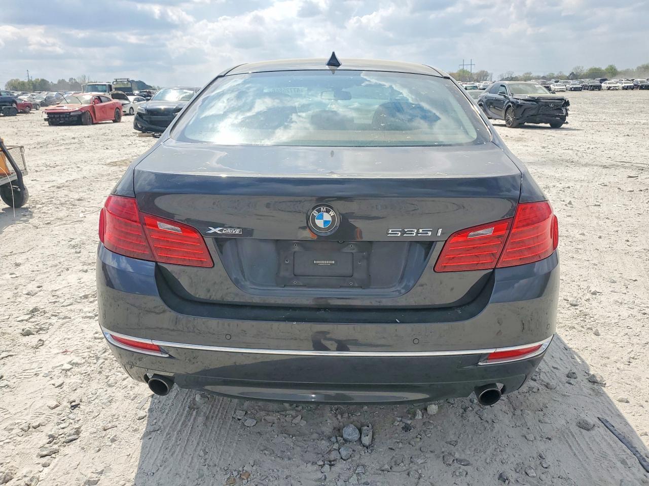 2015 BMW Seria 5 535i - zdjęcie 6