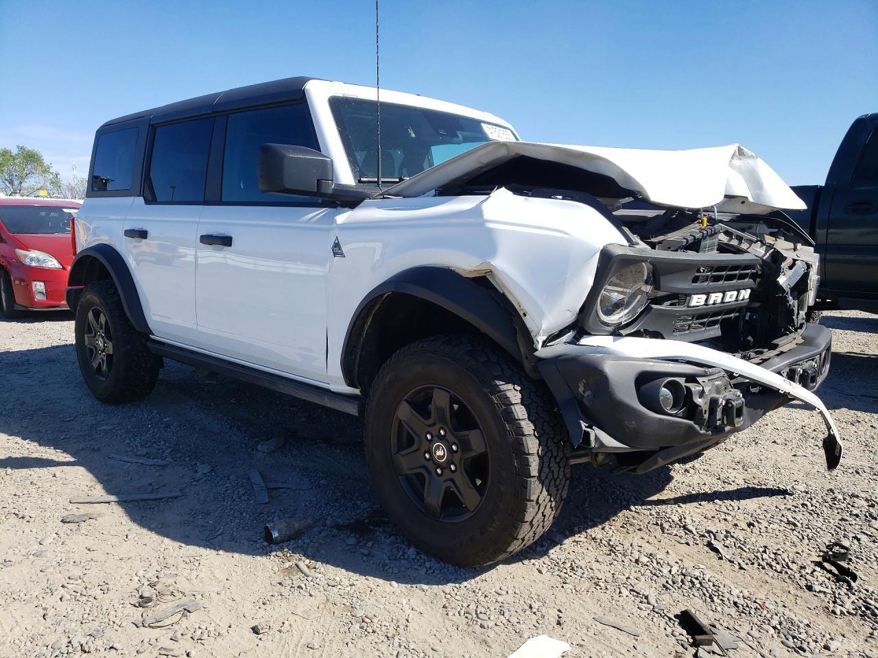 2024 Ford Bronco Black Diamond - zdjęcie 4