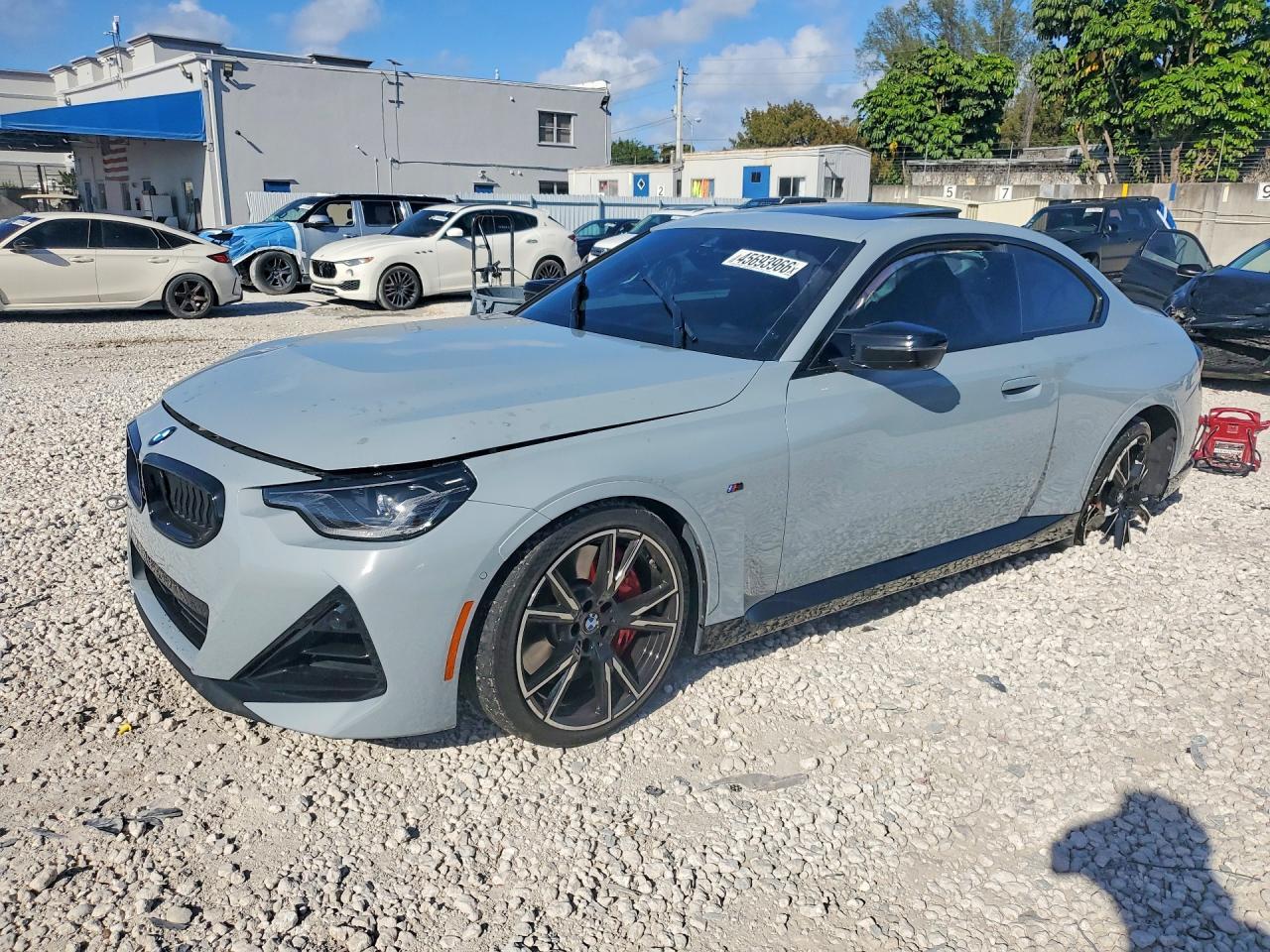 BMW M2 - zdjęcie 1