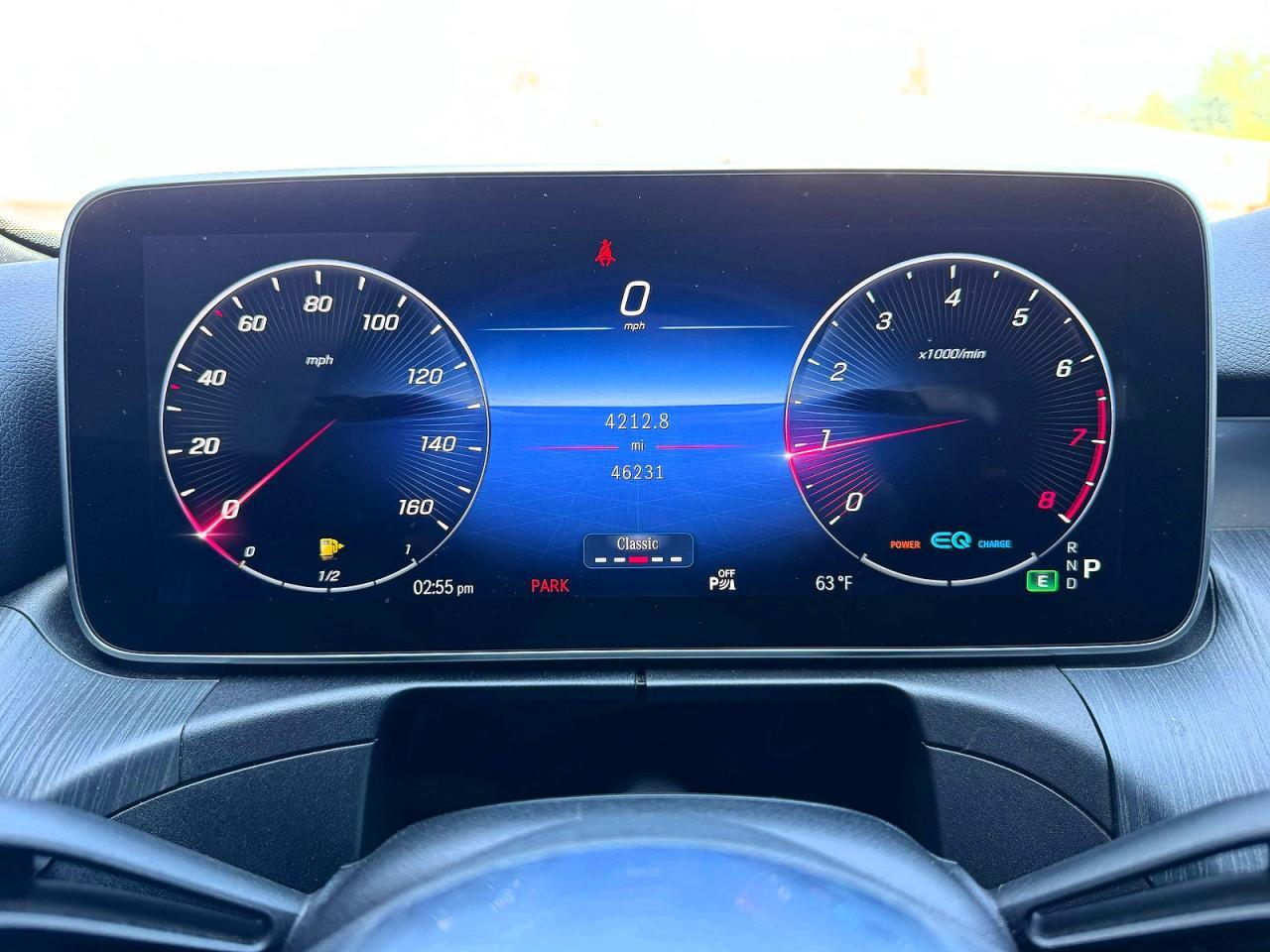 2022 Mercedes-Benz C 300 4Matic - zdjęcie 8