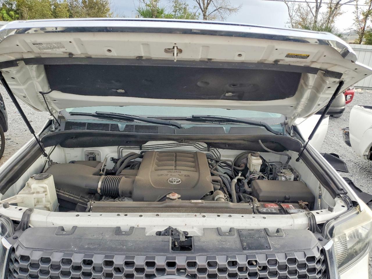 2020 Toyota Tundra Sr5 - zdjęcie 12