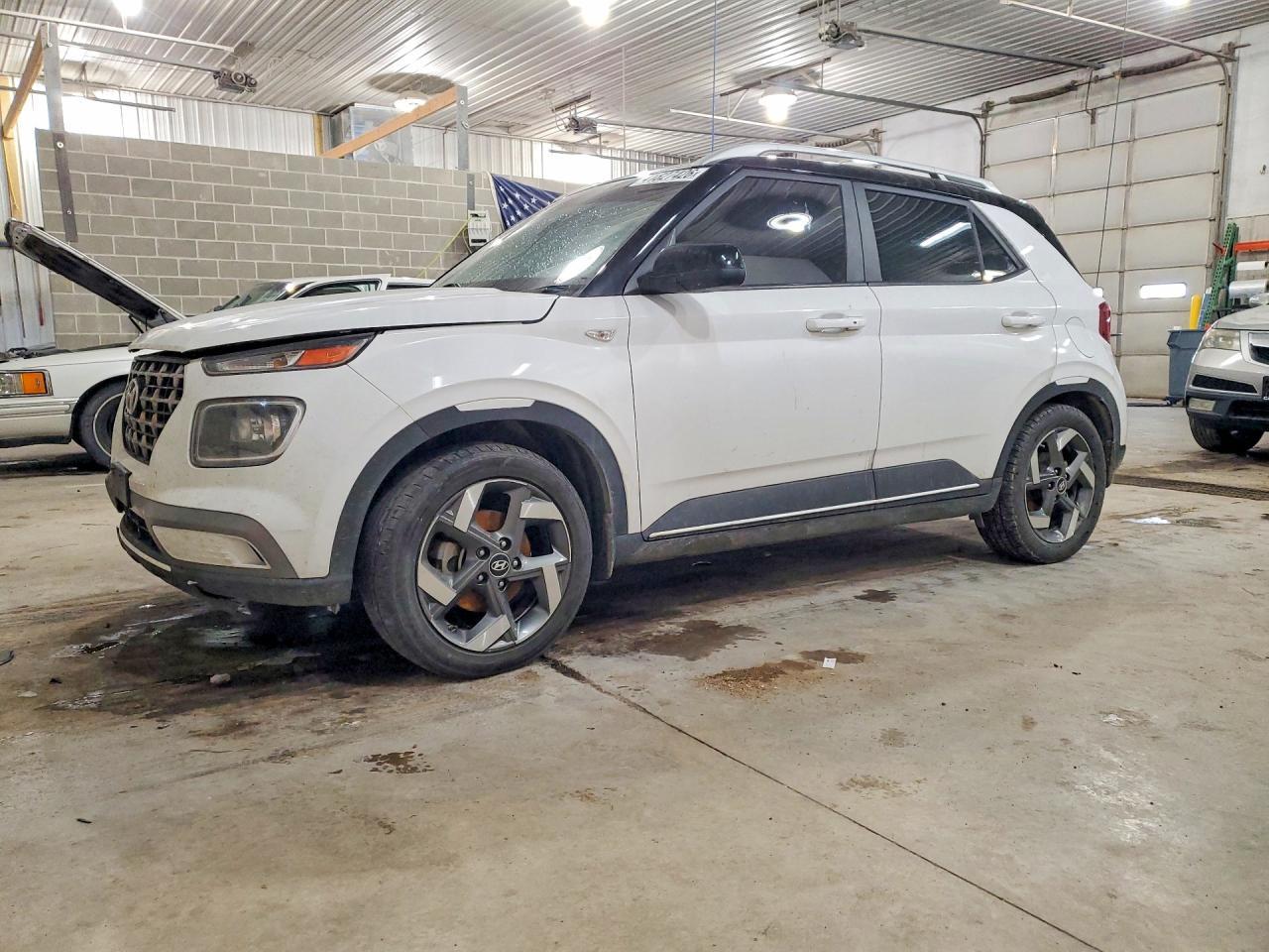 2022 Hyundai Venue Limited - zdjęcie główne