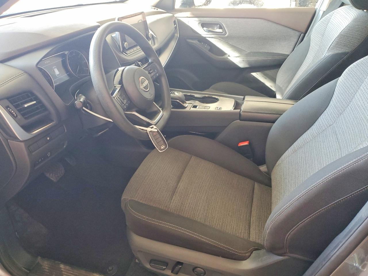 2023 Nissan Rogue Sv - zdjęcie 7