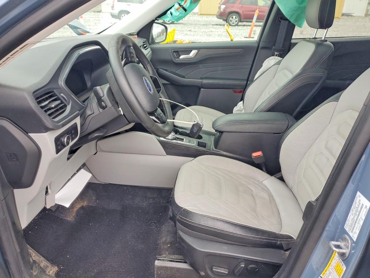 2023 Ford Escape - zdjęcie 7