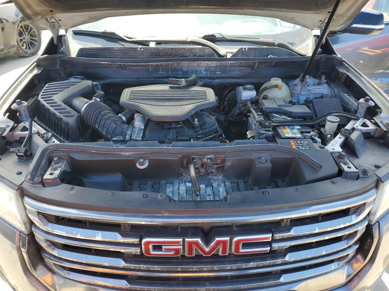 2021 GMC Acadia At4 - zdjęcie 12