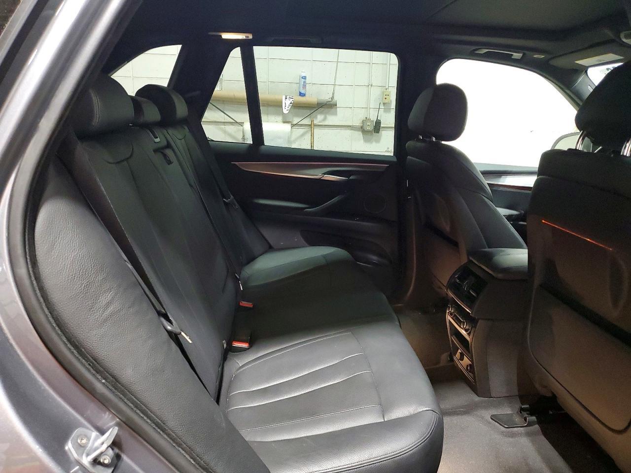 2015 BMW X5 xDrive35I - zdjęcie 11
