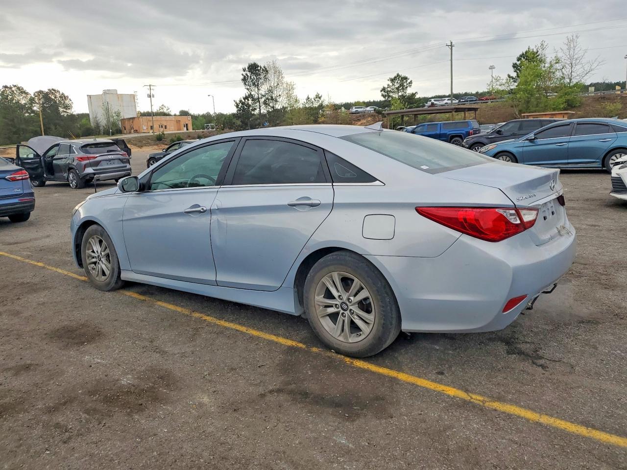 2014 Hyundai Sonata Gls - zdjęcie 2