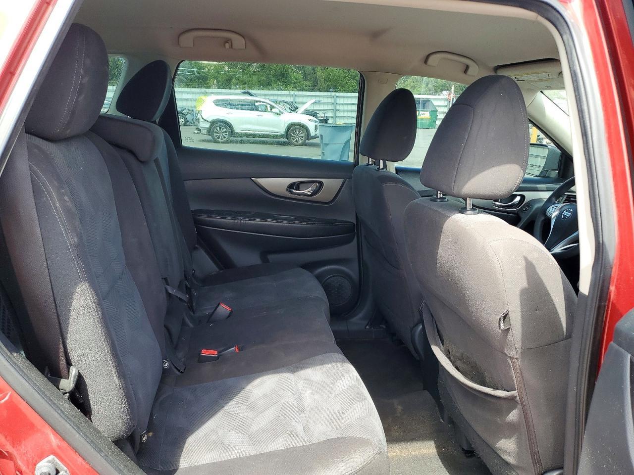 2016 Nissan Rogue S - zdjęcie 11