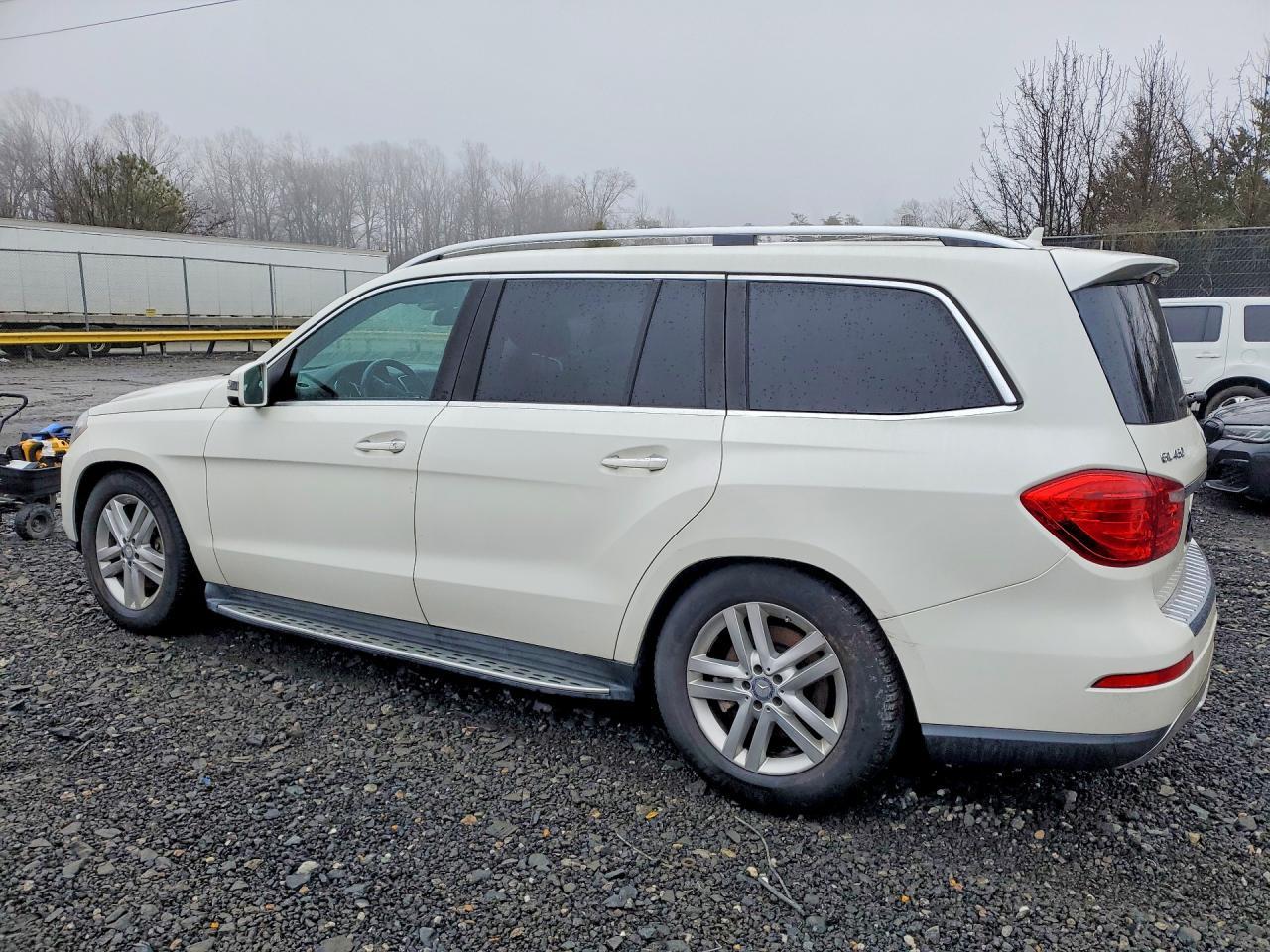 2016 Mercedes-Benz Gl 450 4Matic - zdjęcie 2
