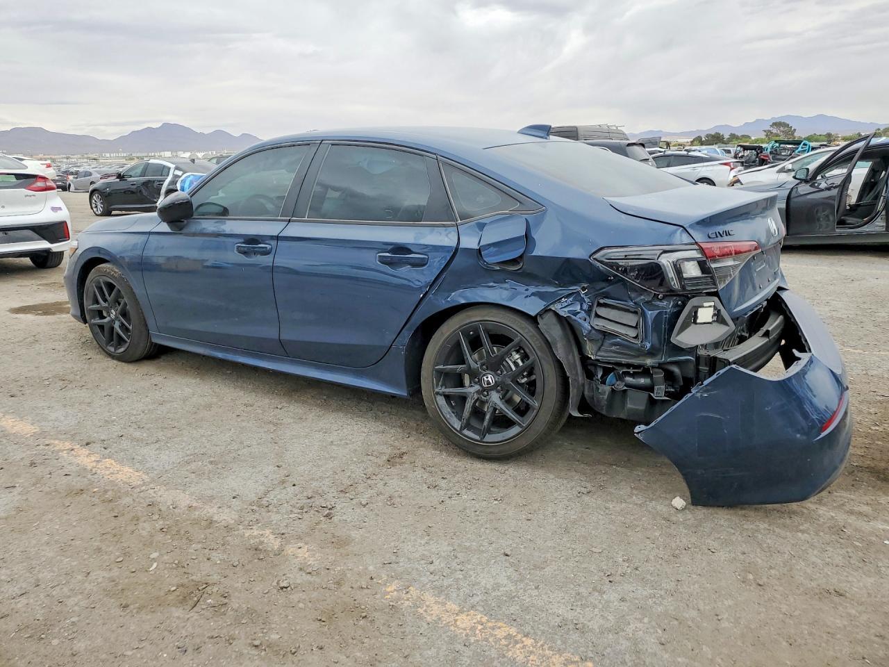 2026 Honda Civic Sport - zdjęcie 2