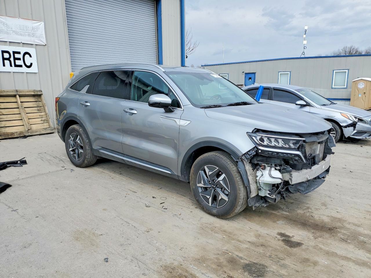 2021 Kia Sorento Hybrid S - zdjęcie 4