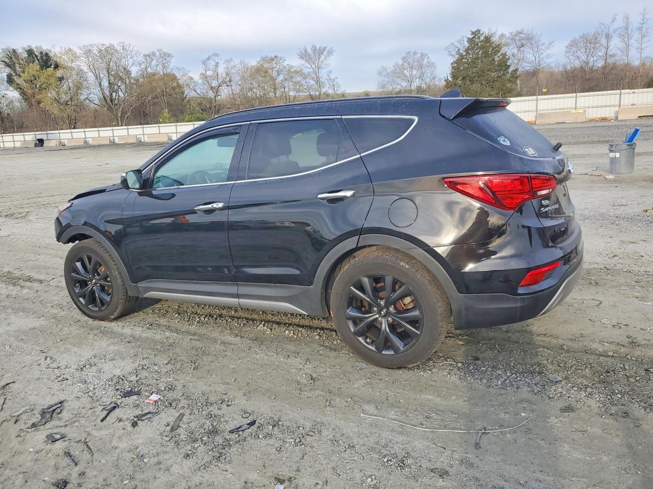 2018 Hyundai Santa Fe Sport 2.0T Ultimate - zdjęcie 2