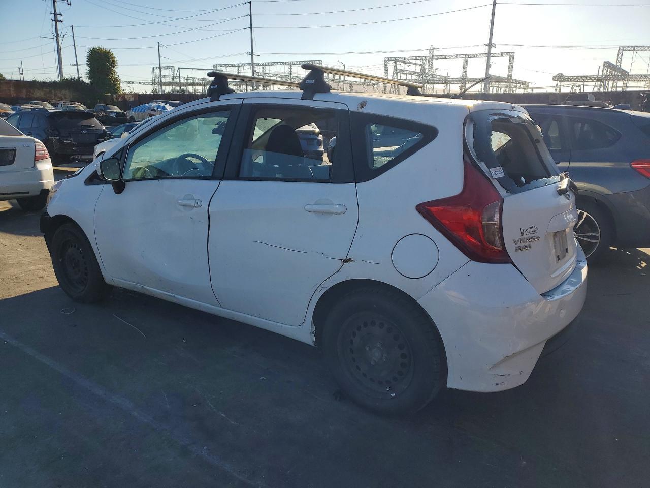 2019 Nissan Versa Note S - zdjęcie 2