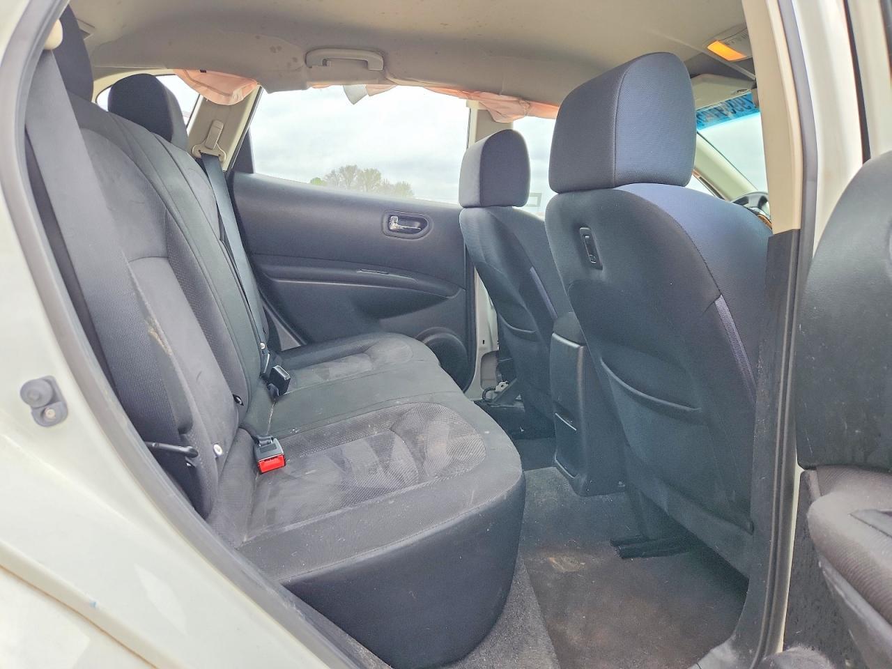 2015 Nissan Rogue Select S - zdjęcie 11