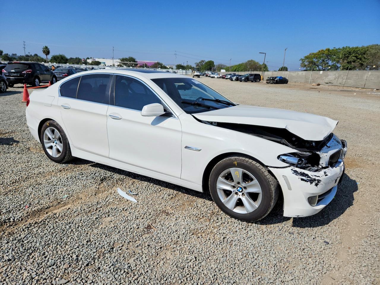 2013 BMW 528 Xi - zdjęcie 4