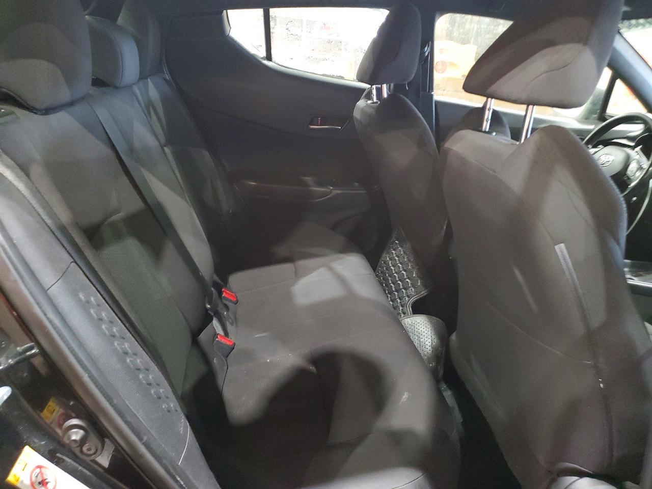 2018 Toyota C-Hr Xle - zdjęcie 10