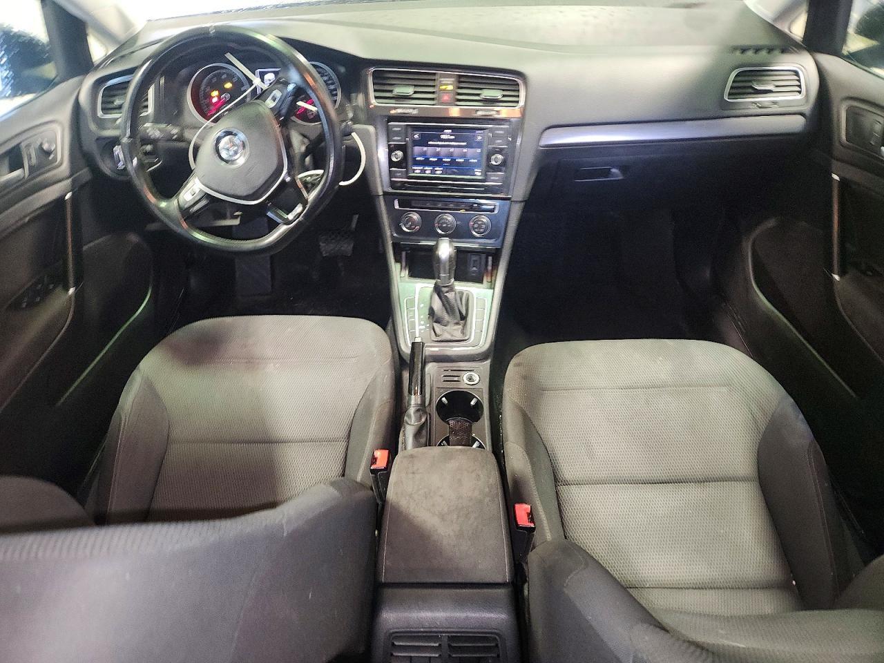 2019 Volkswagen Golf Sportwagen S - zdjęcie 8