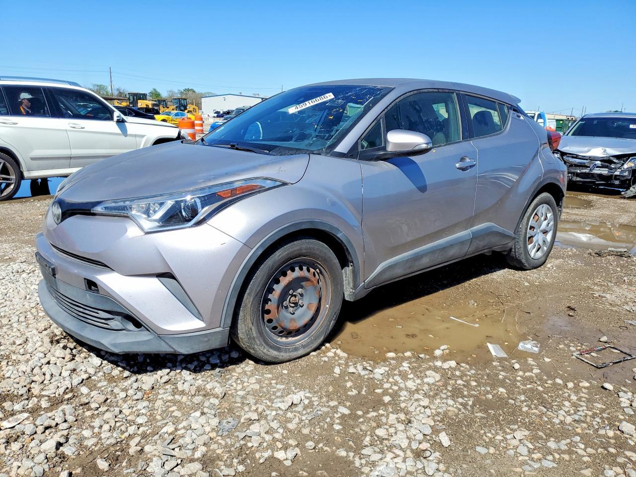 2019 Toyota C-Hr Xle - zdjęcie główne