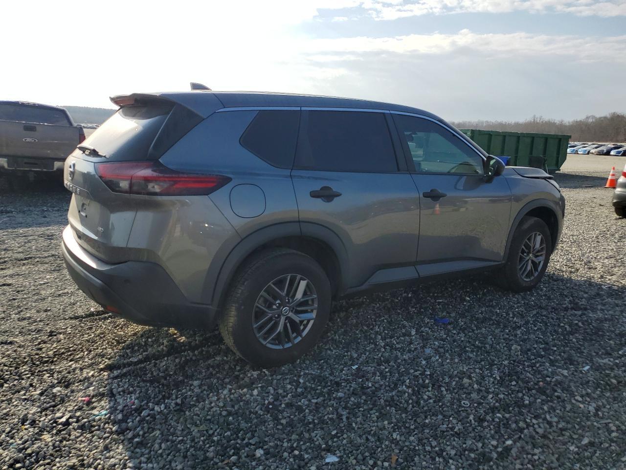 2021 Nissan Rogue S - zdjęcie 3