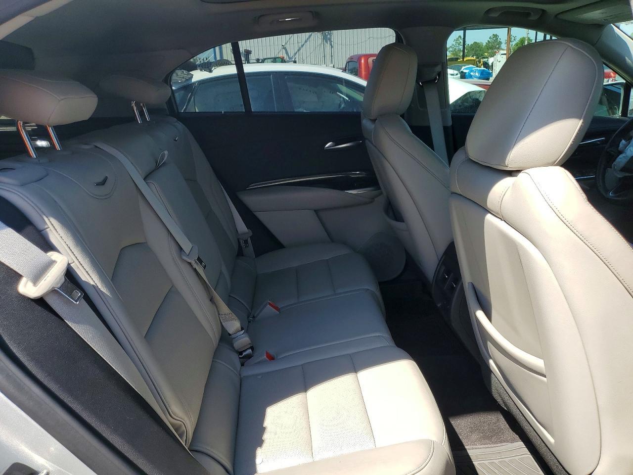 2019 Cadillac Xt4 Premium Luxury - zdjęcie 11