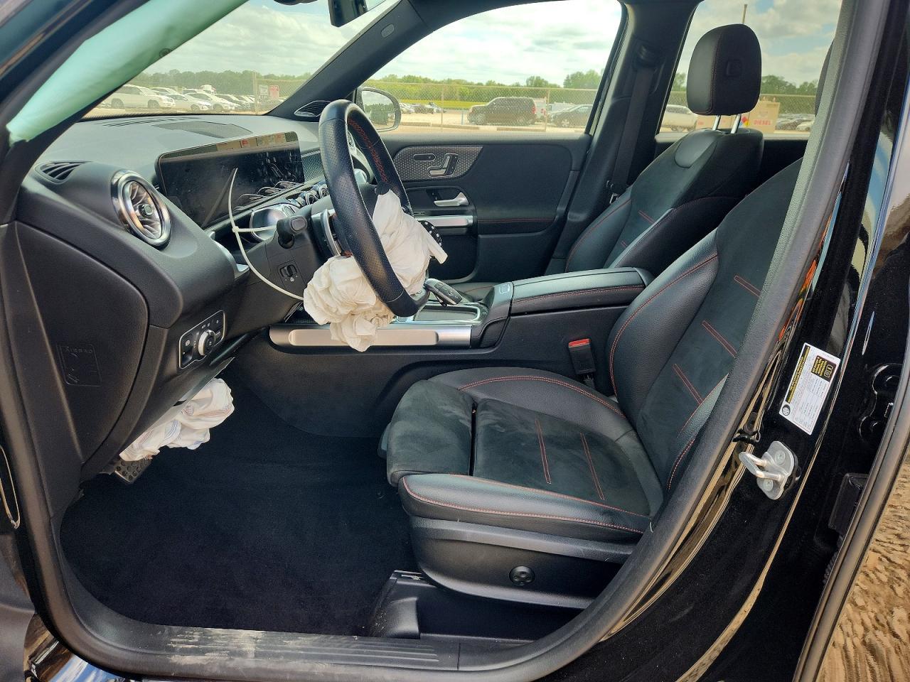 2025 Mercedes-Benz Glb 250 4Matic - zdjęcie 7