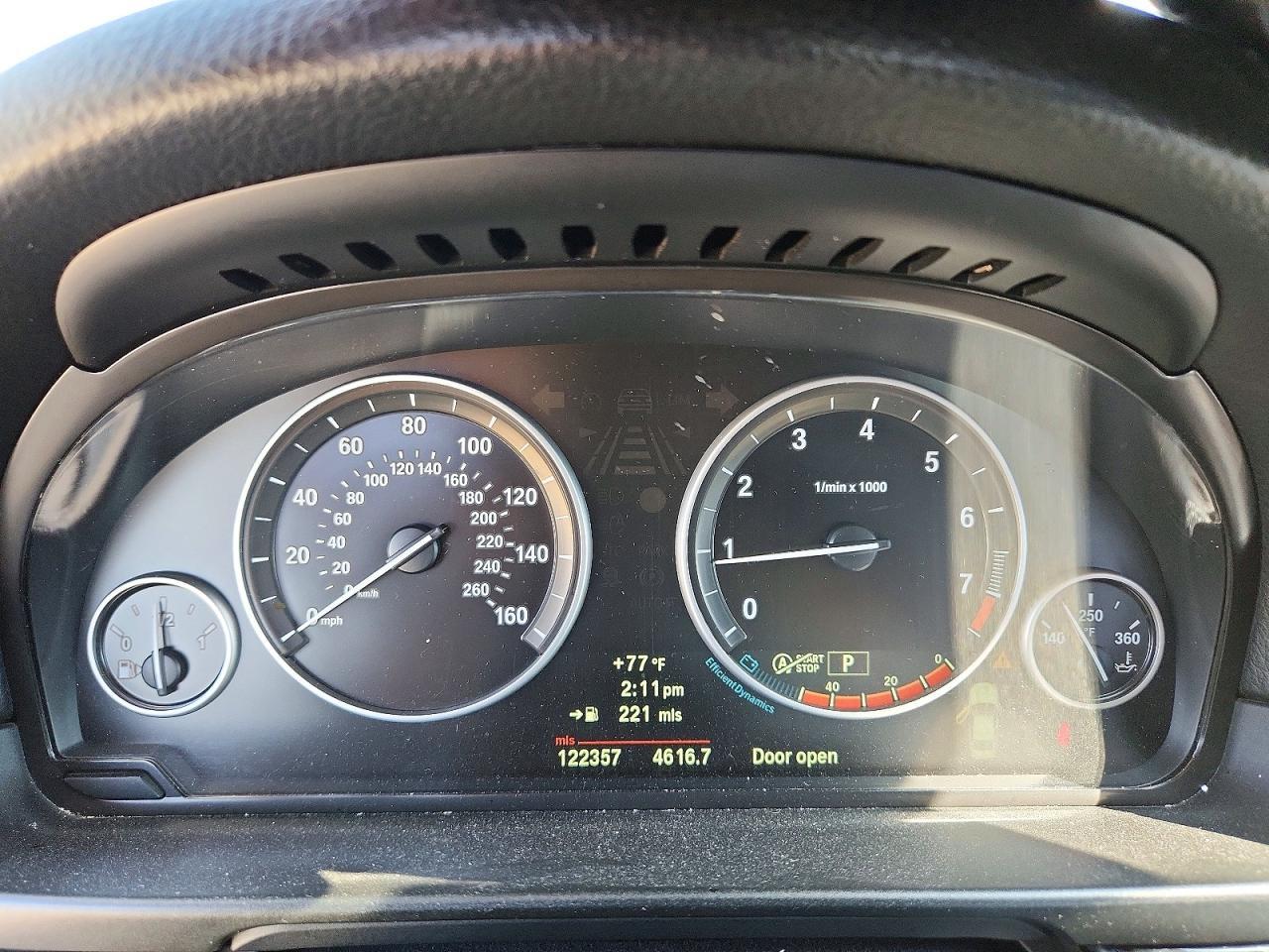 2013 BMW 528 Xi - zdjęcie 9