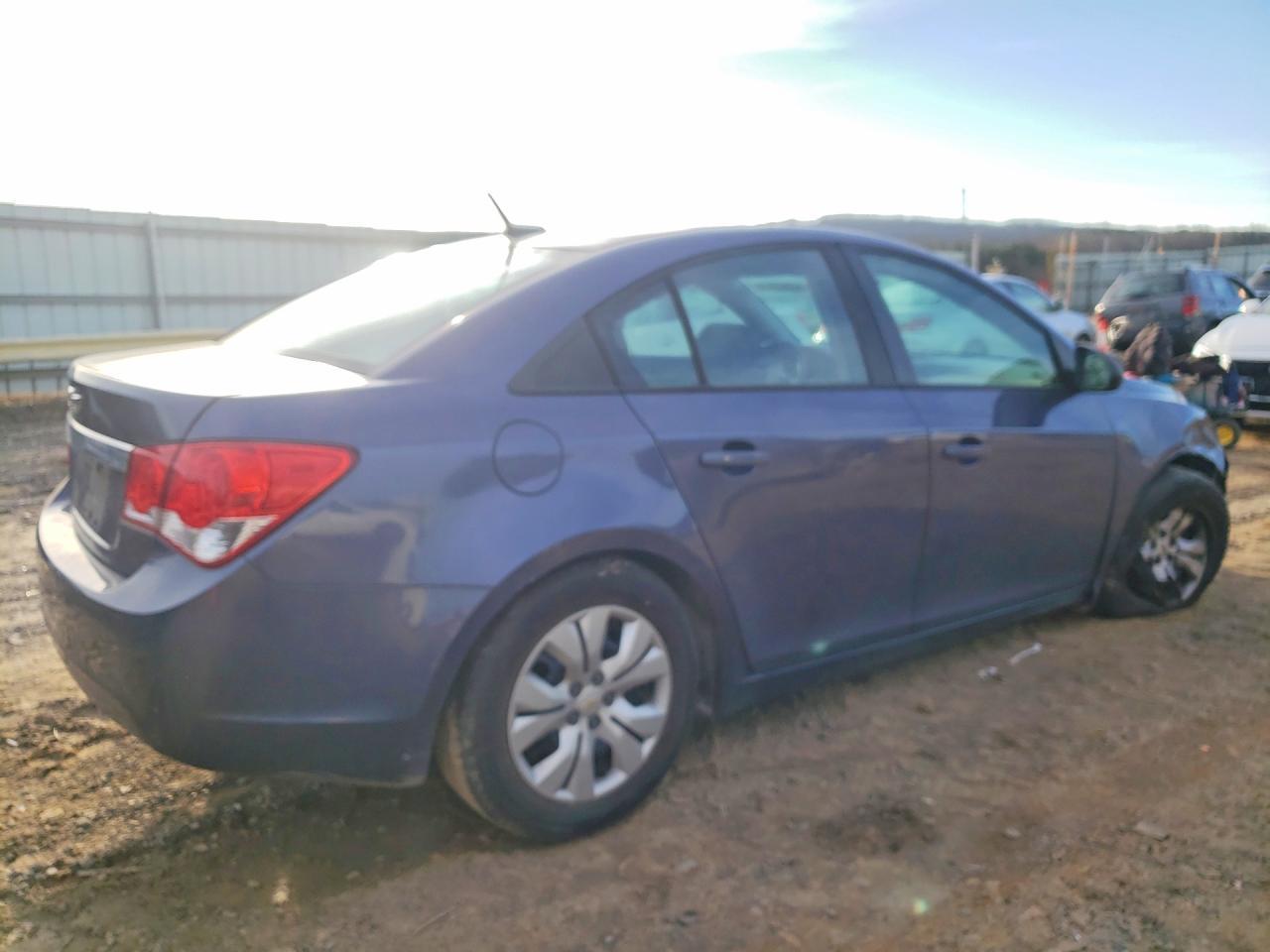 2014 Chevrolet Cruze Ls - zdjęcie 3