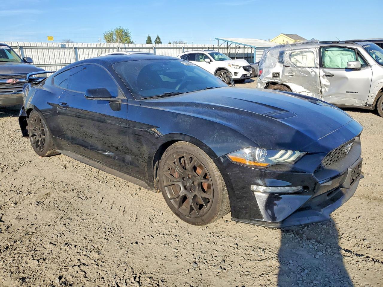 2018 Ford Mustang - zdjęcie 4