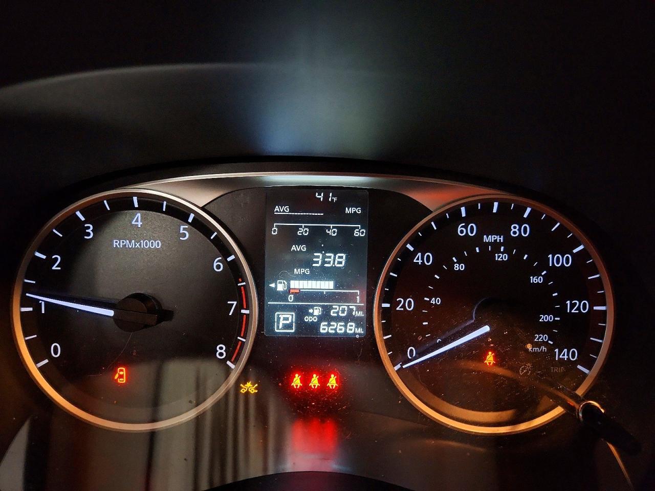 2025 Nissan Kicks Play S - zdjęcie 9