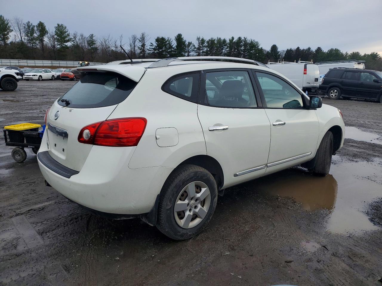 2014 Nissan Rogue Select S - zdjęcie 3