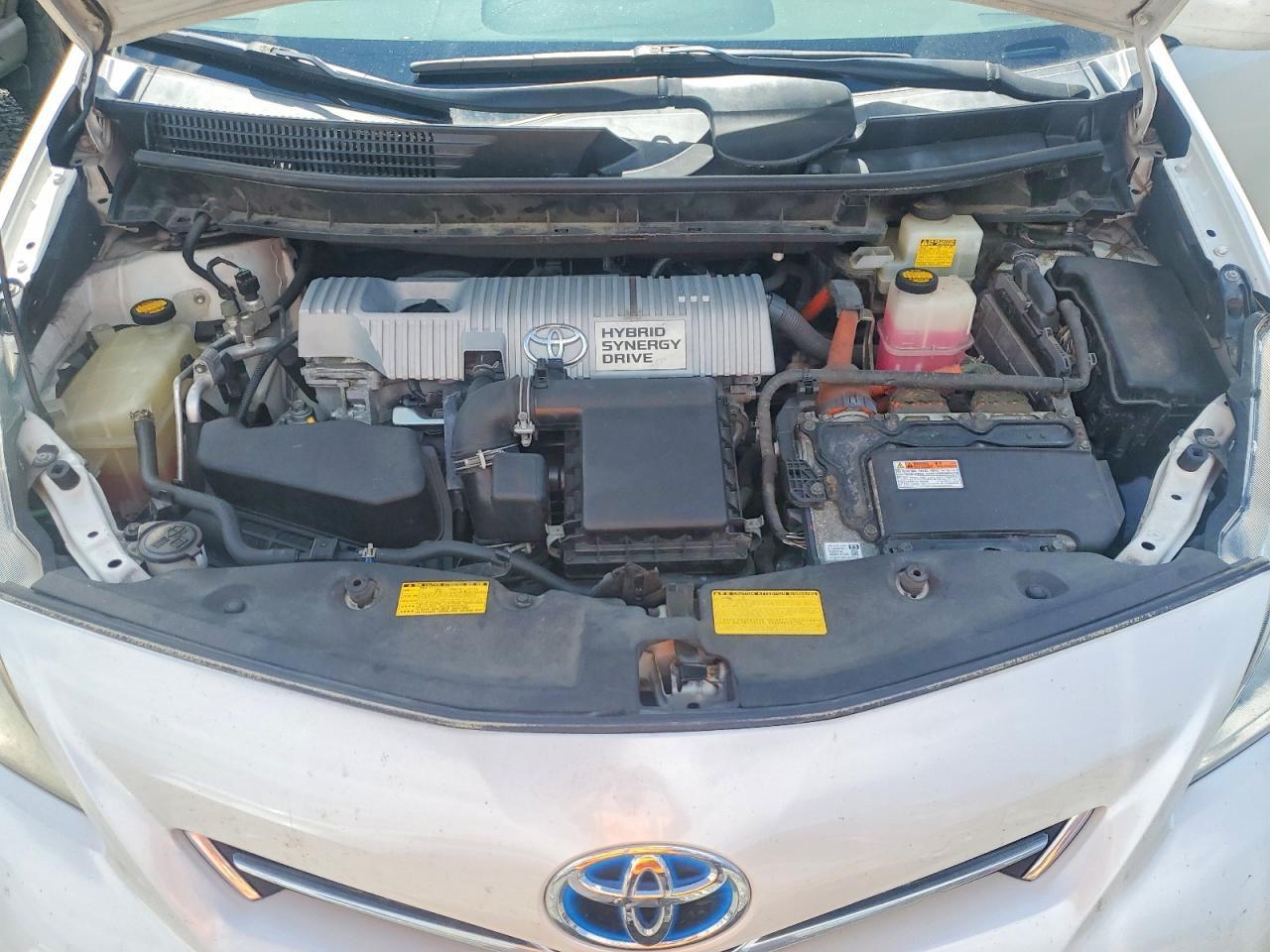 2013 Toyt Prius V - zdjęcie 12