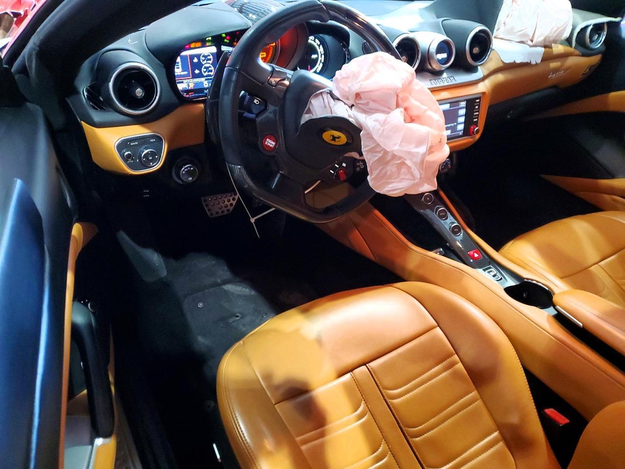 2015 Ferrari California T - zdjęcie 8