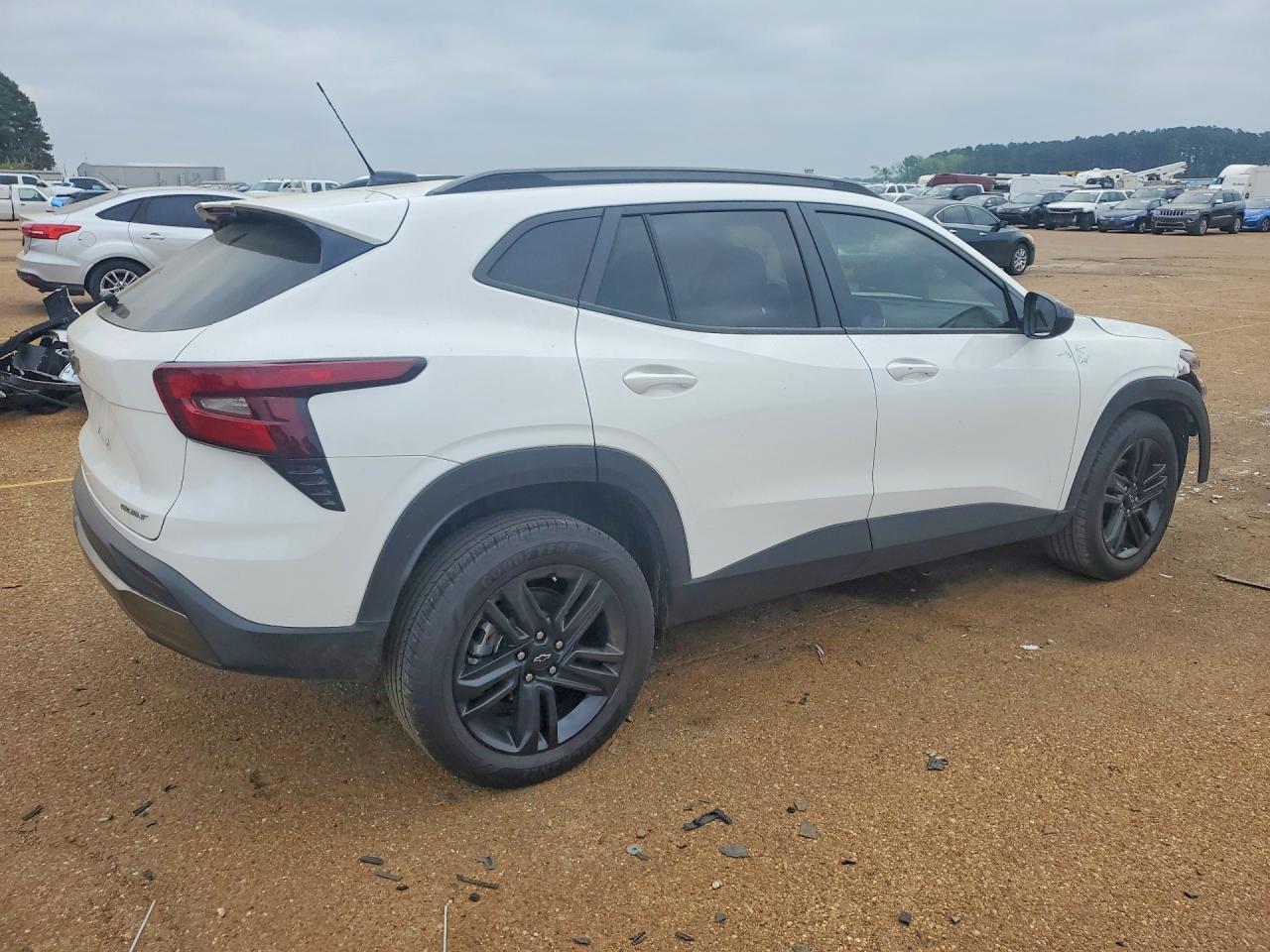 2025 Chevrolet Trax Activ - zdjęcie 3