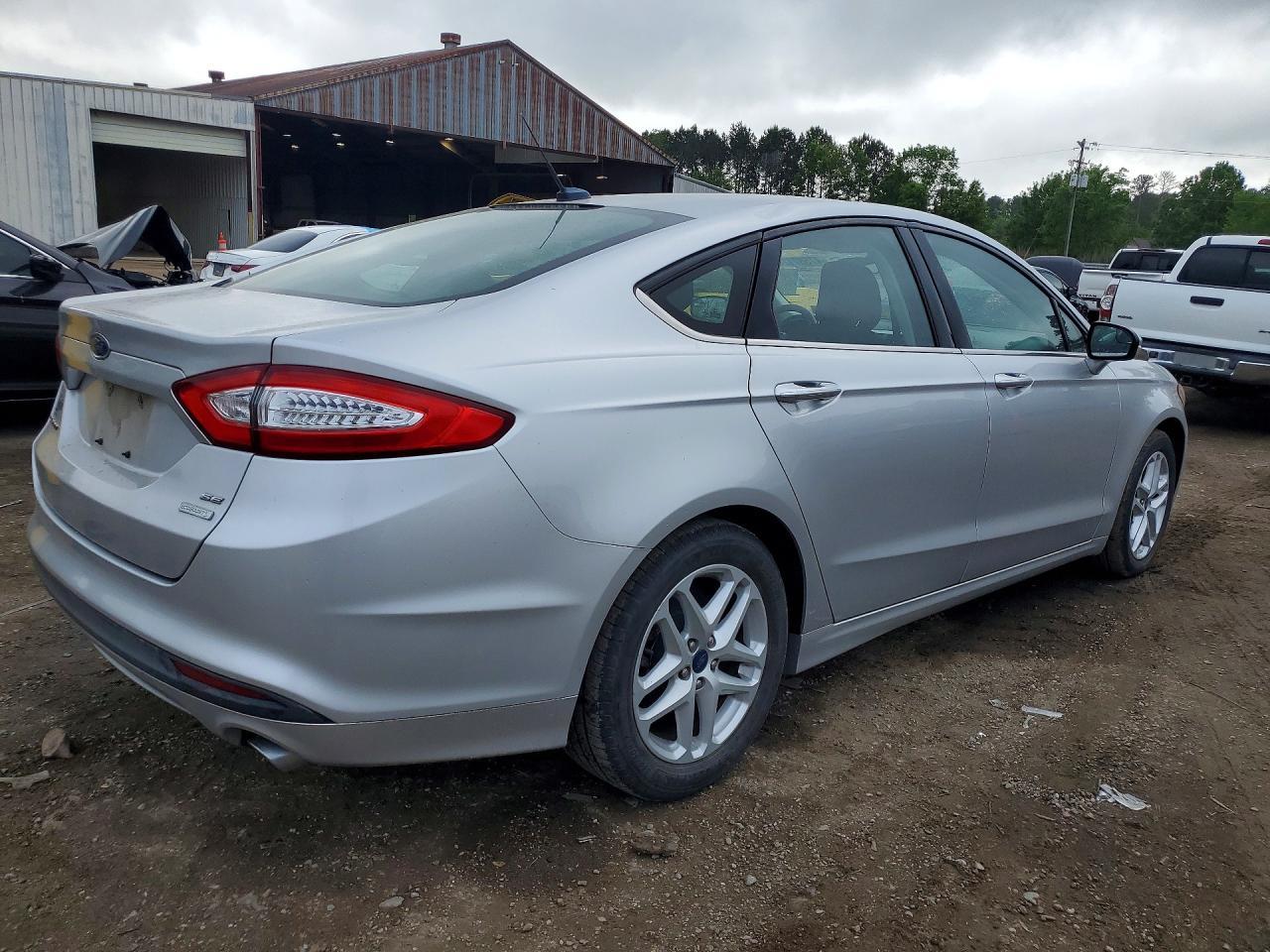 2014 Ford Fusion Se - zdjęcie 3