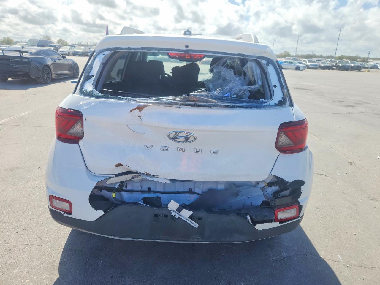 2023 Hyundai Venue Sel - zdjęcie 6