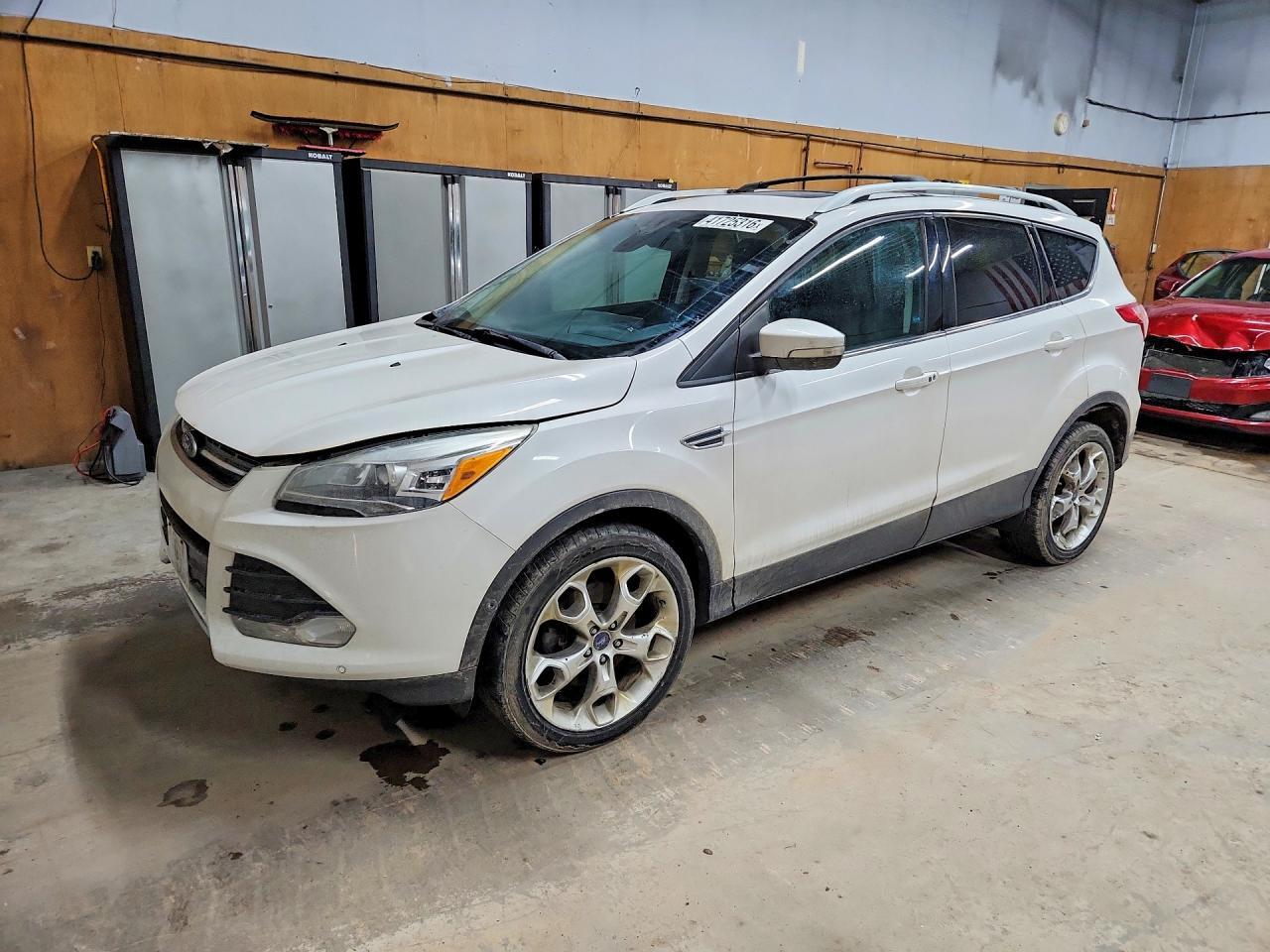 2013 Ford Escape Titanium - zdjęcie główne