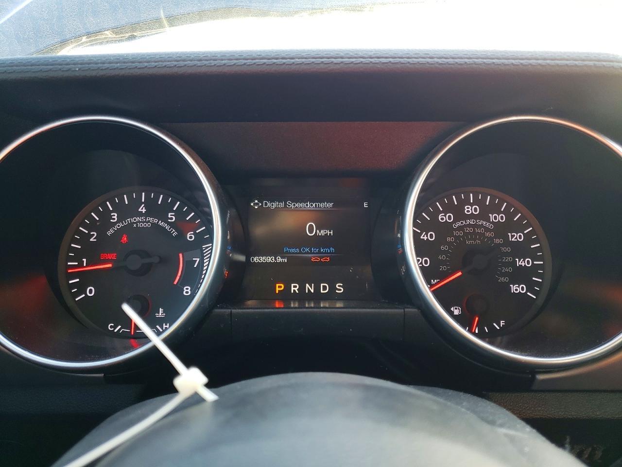 2019 Ford Mustang - zdjęcie 9