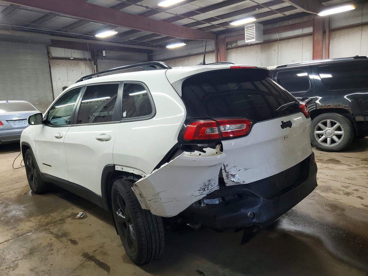 2018 Jeep Cherokee Latitude - zdjęcie 2